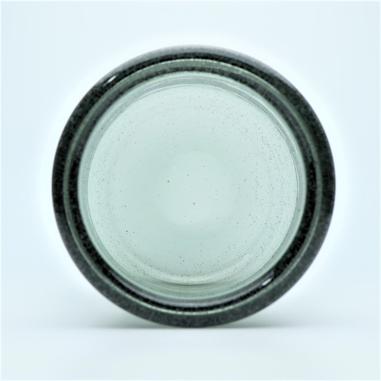 Carborundum Grey Vase / Erik Hoglund