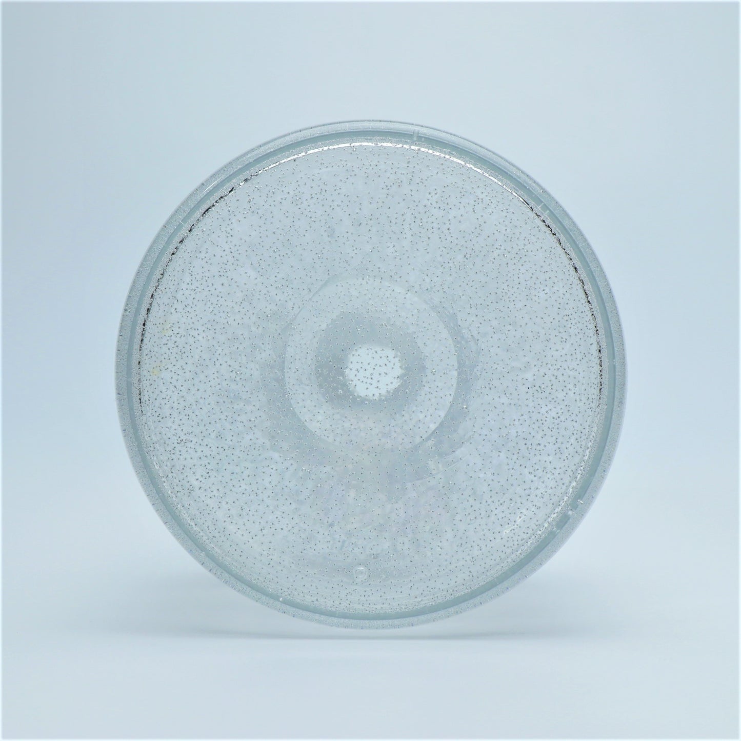Carborundum Greyish-white Vase / Erik Hoglund